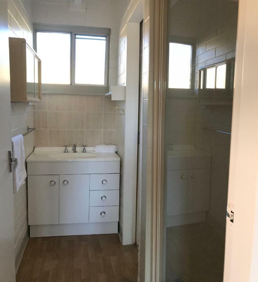 Kon Tiki Apartments 바테만스베이 외부 사진